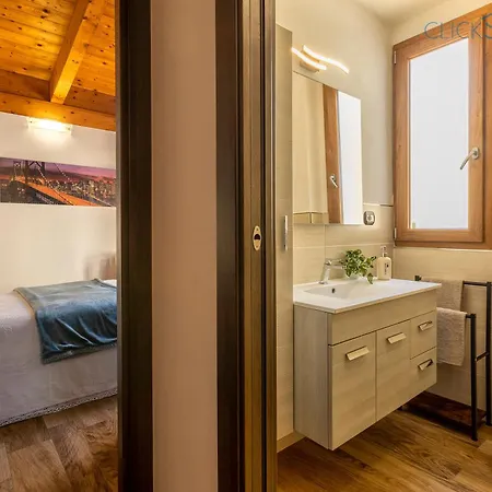 Alida Penthouse In Centre With Terrace Wifi A/c Lejlighed